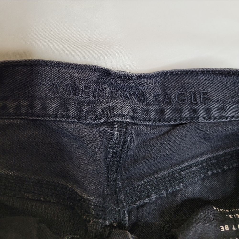 AMERICAN EAGLE black cutoff custom goth‎ chain mom jean shorts 6 - Picture 6 of 11